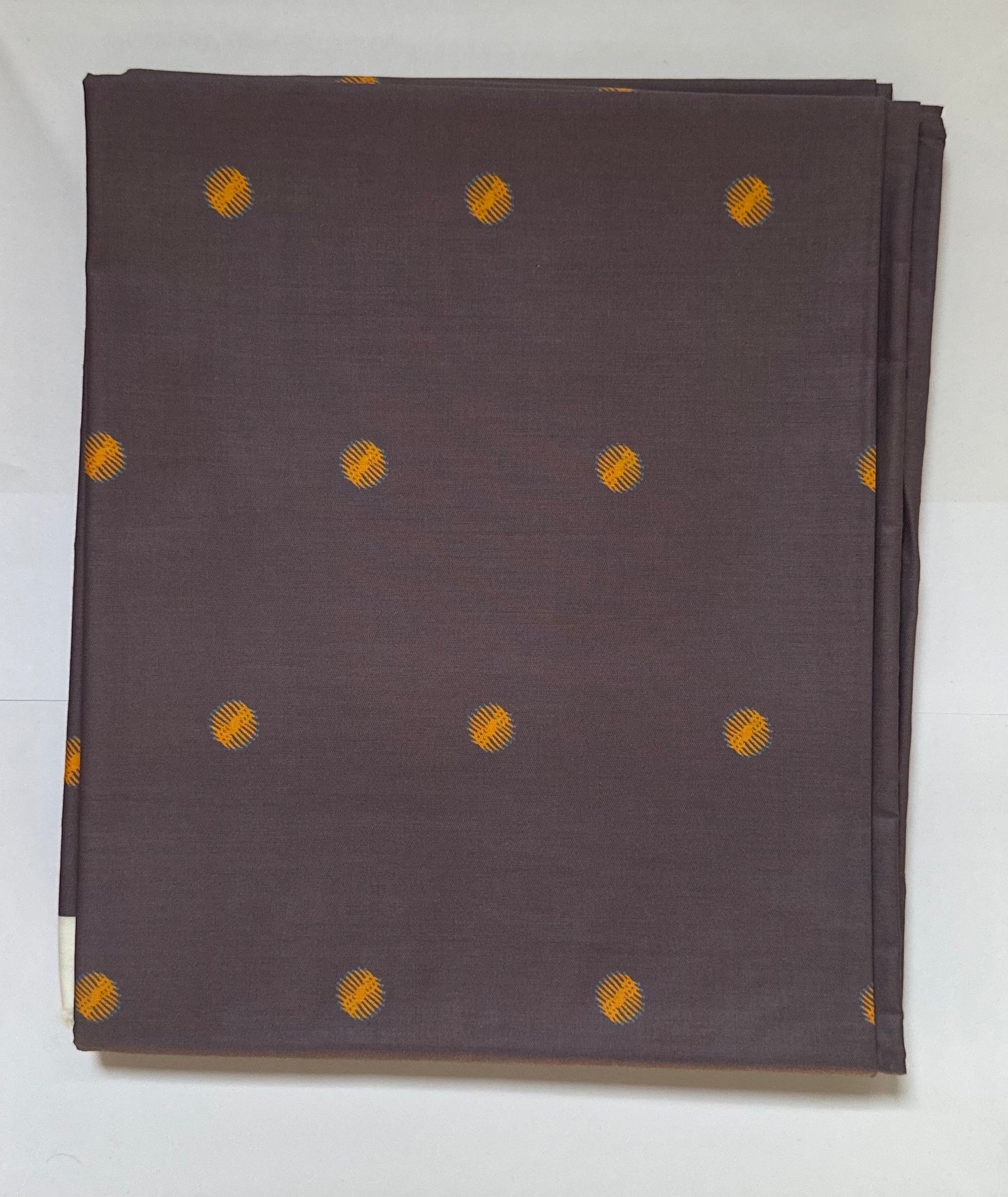 بوطيره | Dots Gray Tana Lawn