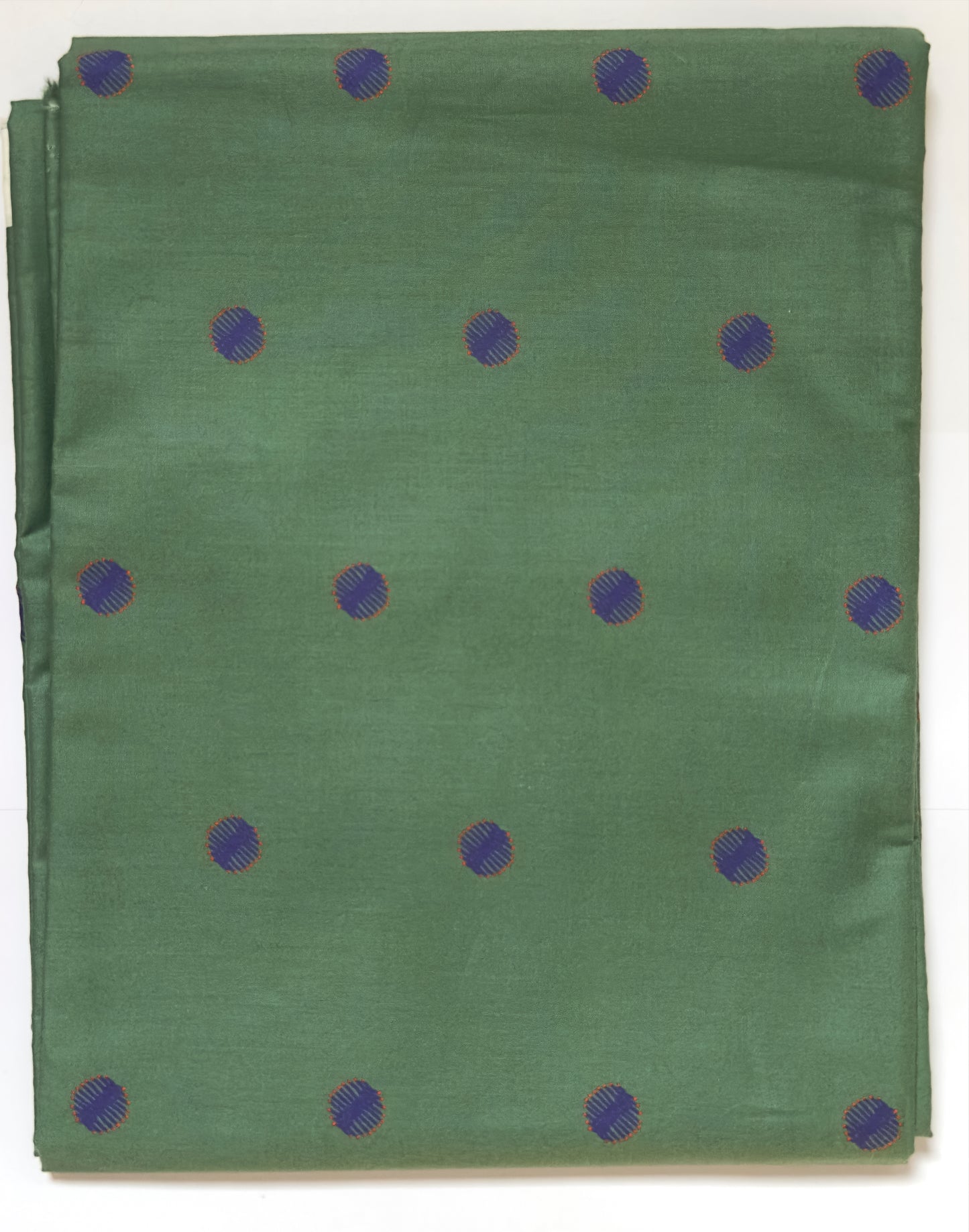 بوطيره | Dots Green Tana Lawn