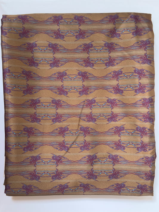 وردة السوسن | Iris Flower Olive Armani Silk