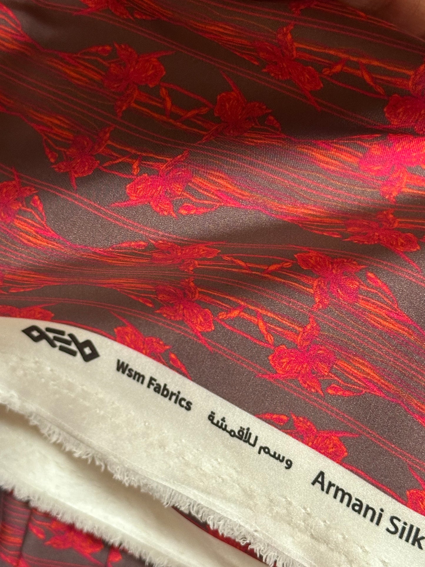 وردة السوسن | Iris Flower Pink Armani Silk